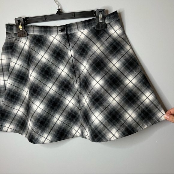 Urban Outfitters Silence + Noise Maxwell Blue Plaid A-Line Mini Skirt Size 10 - Picture 14 of 15